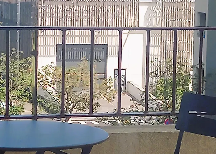 Lägenhet Charmant Appartement 3 Pieces A Sete Avec Terrasse Et Parking Securise - Fr-1-472-153 Sète